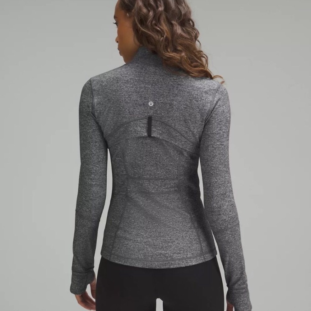 Lululemon define jacket in heather grey size 6 - Picture 3 of 7